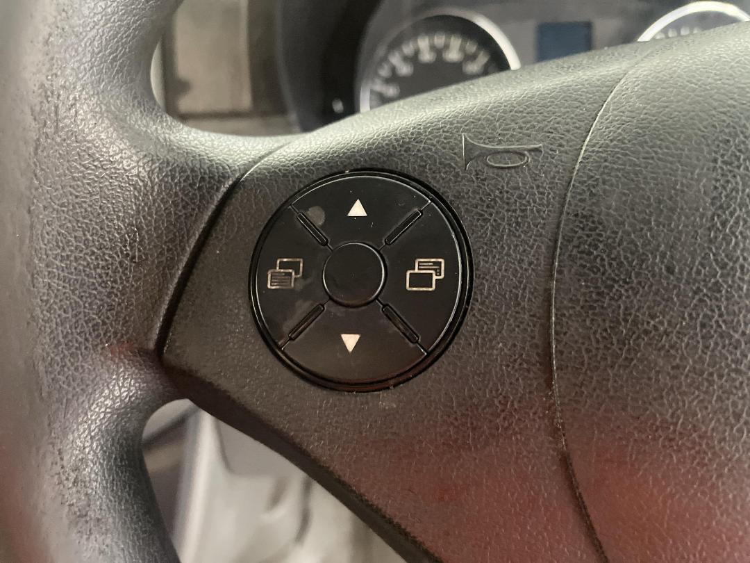 Photo '25' of Mercedes-Benz Sprinter Photo '25' of Mercedes-Benz Sprinter