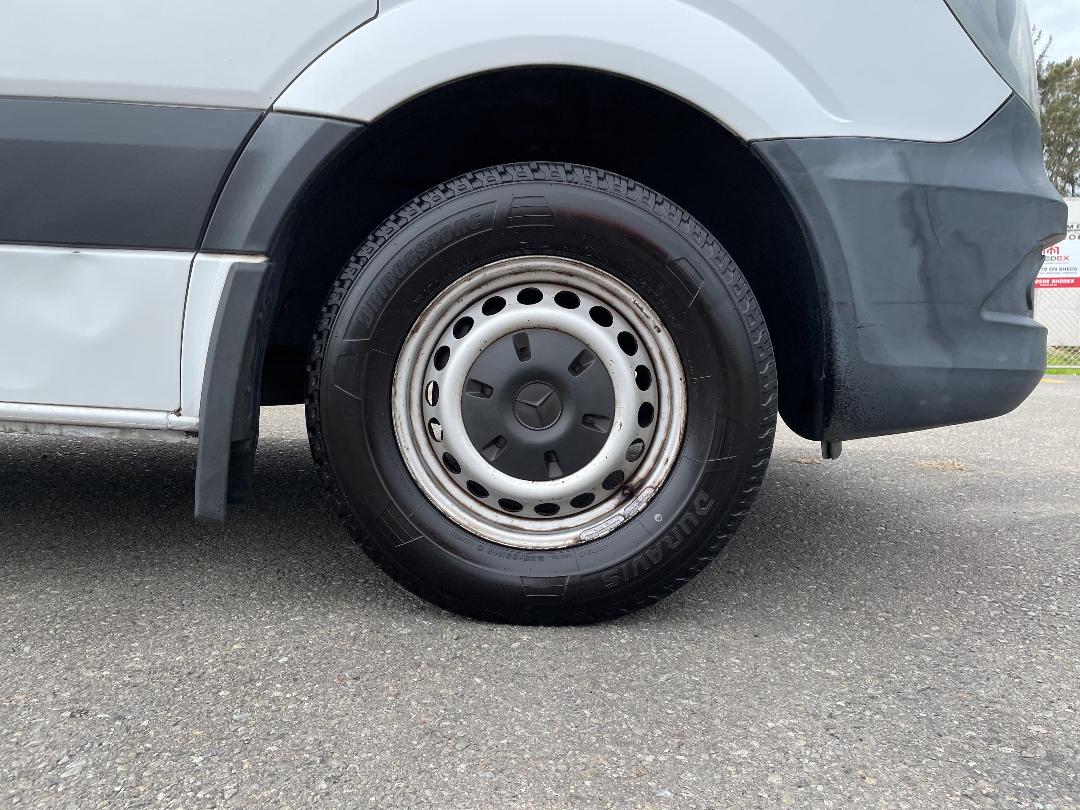 Photo '9' of Mercedes-Benz Sprinter Photo '9' of Mercedes-Benz Sprinter