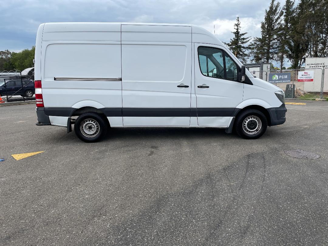 Photo '21' of Mercedes-Benz Sprinter Photo '21' of Mercedes-Benz Sprinter