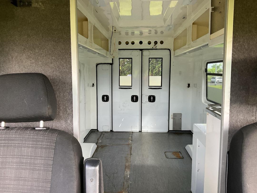 Photo '9' of Mercedes-Benz Sprinter C/C 319 CDI 3665 S Ambulance