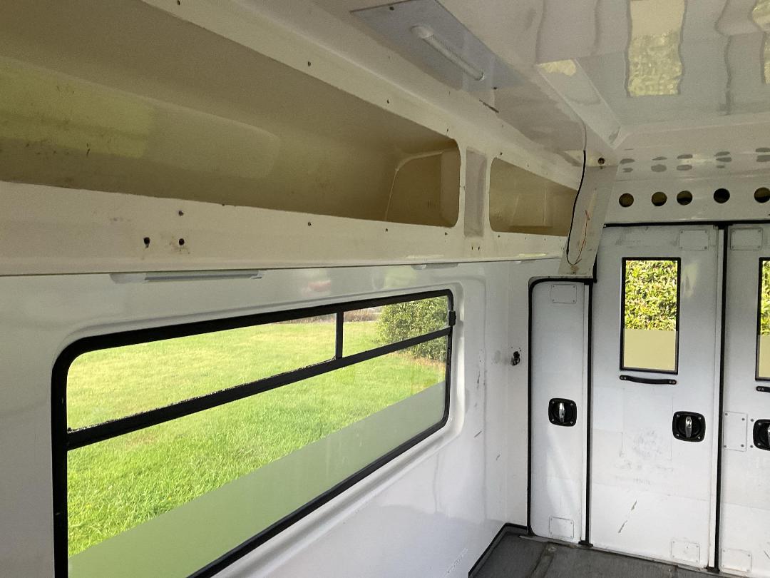 Photo '12' of Mercedes-Benz Sprinter C/C 319 CDI 3665 S Ambulance