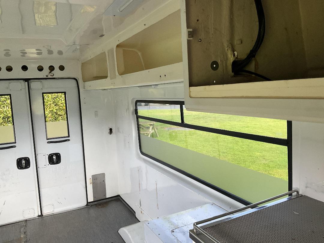 Photo '11' of Mercedes-Benz Sprinter C/C 319 CDI 3665 S Ambulance