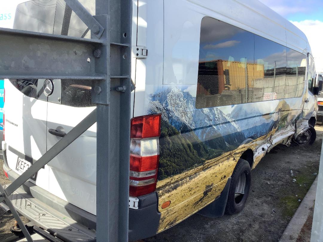 Photo '6' of Mercedes-Benz Sprinter Camper 513 CDI 4325L