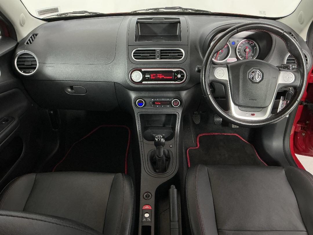 Photo '17' of MG 3 Photo '17' of MG 3