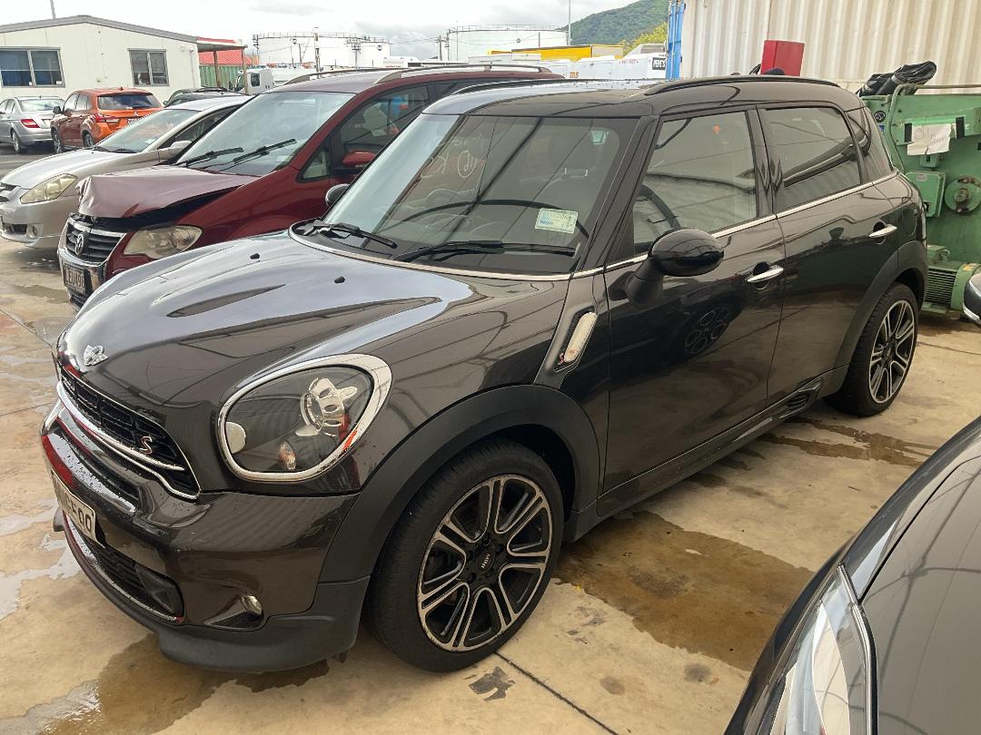 Photo '2' of Mini Cooper S Countryman SAV