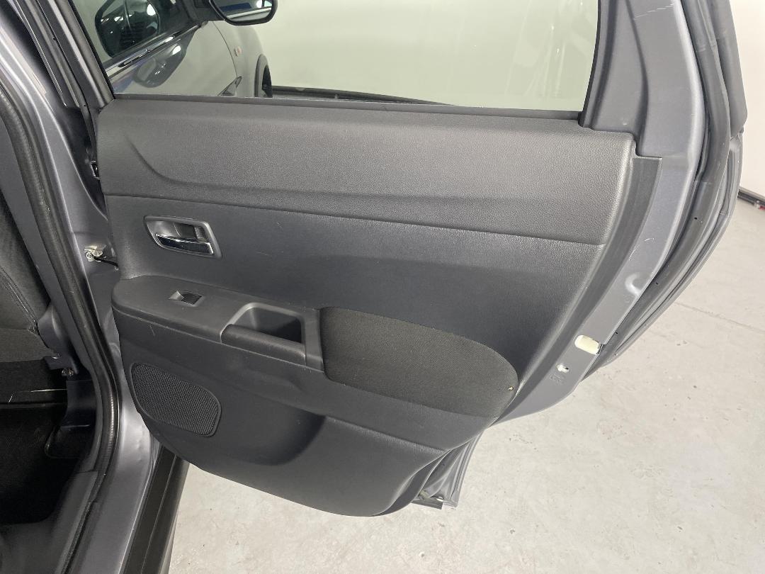 Photo '19' of Mitsubishi ASX