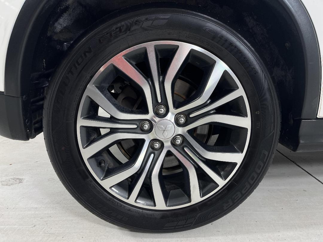 Photo '12' of Mitsubishi ASX