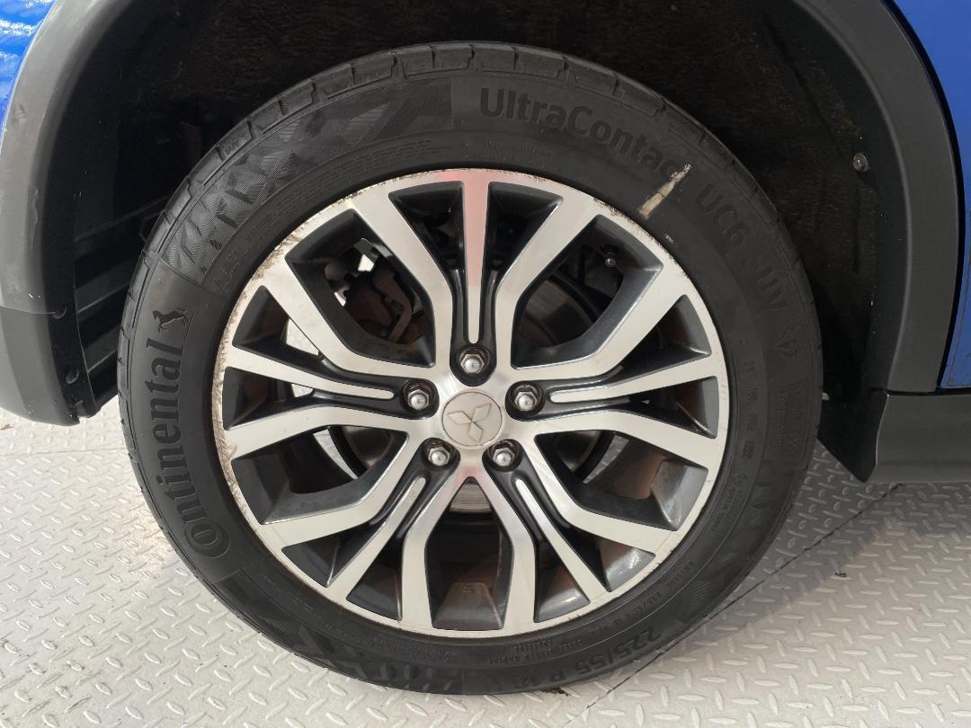 Photo '12' of Mitsubishi ASX