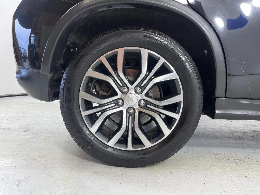 Photo '12' of Mitsubishi ASX Photo '12' of Mitsubishi ASX