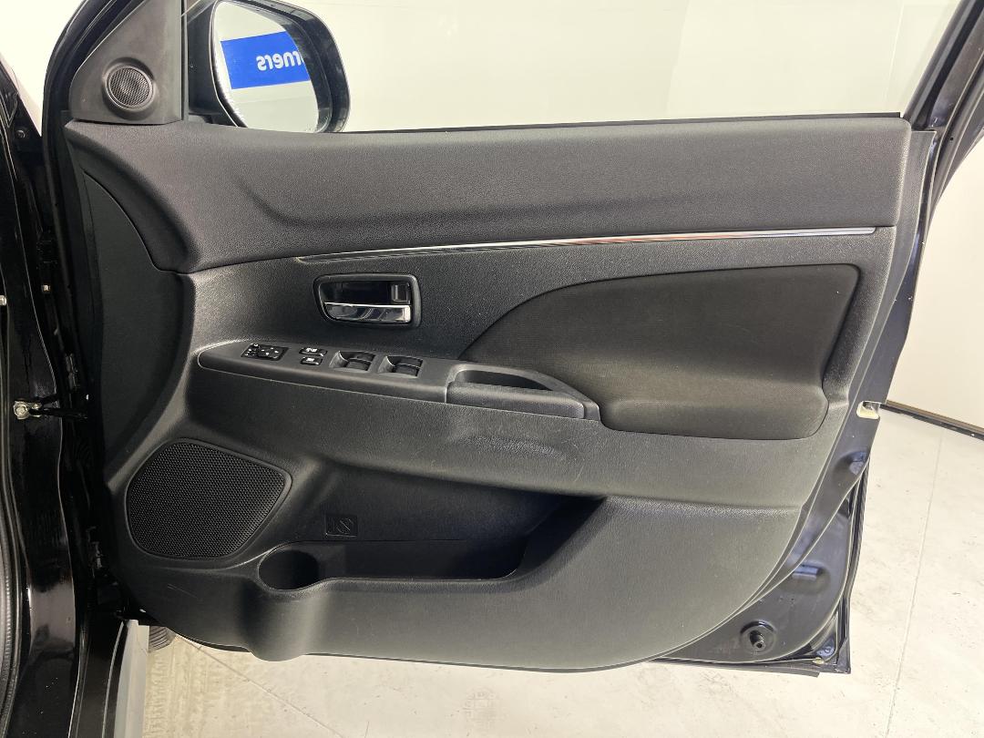 Photo '15' of Mitsubishi ASX Photo '15' of Mitsubishi ASX