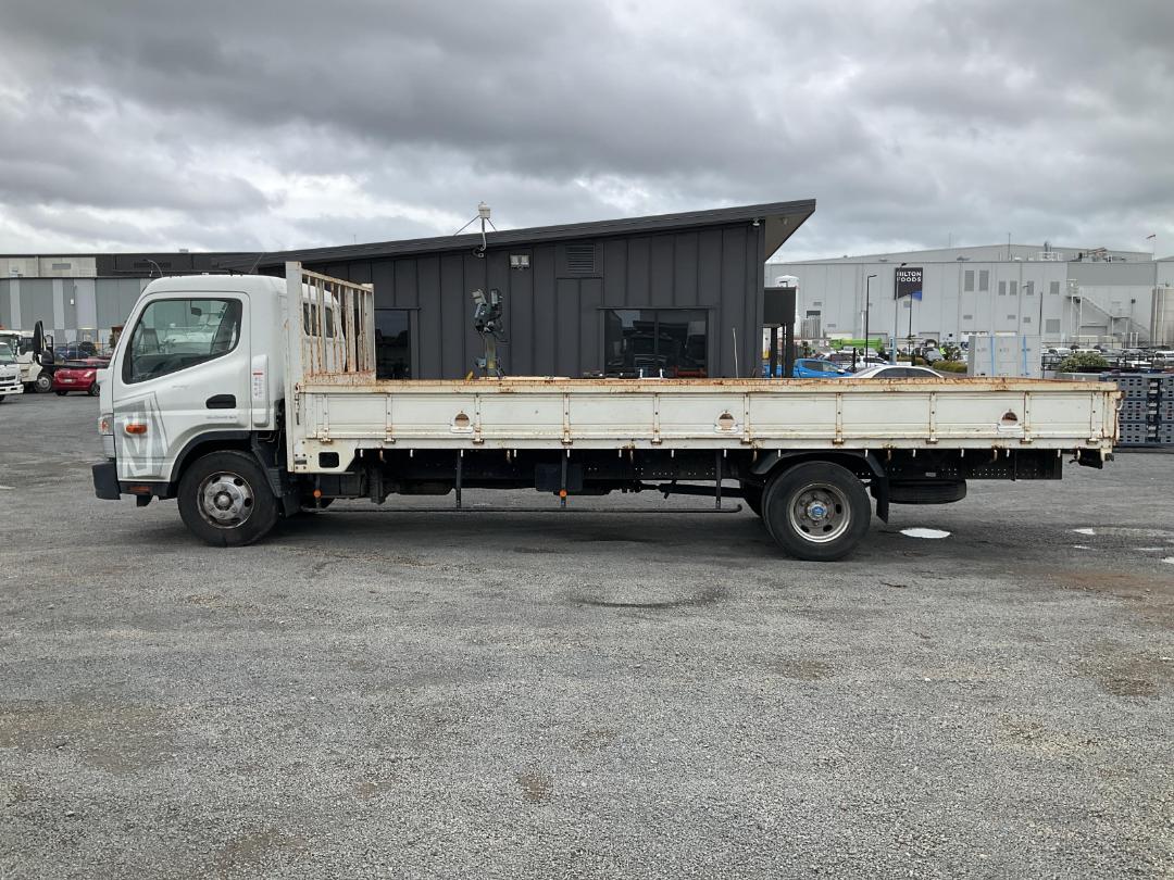 Photo '7' of Mitsubishi Canter FLAT DECK Flat Deck