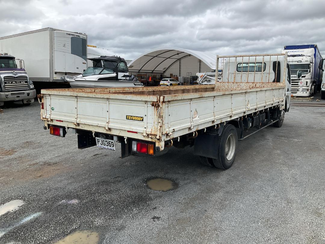 Photo '4' of Mitsubishi Canter FLAT DECK Flat Deck