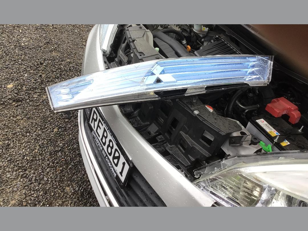 Photo '21' of Mitsubishi Delica D2 Photo '21' of Mitsubishi Delica D2