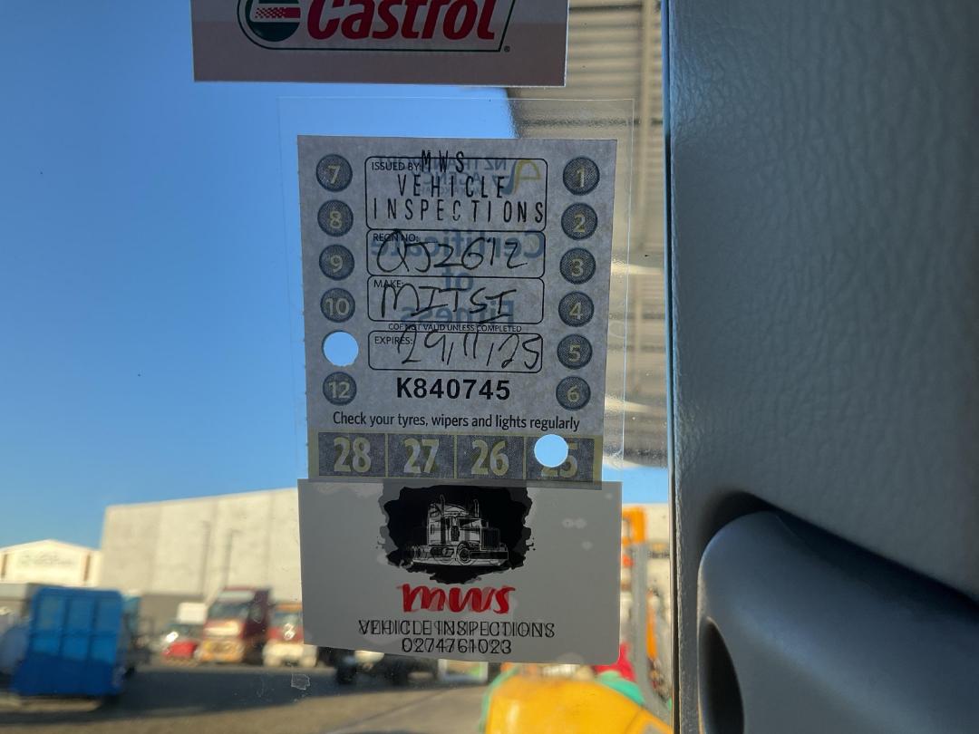 Photo '20' of Mitsubishi Fuso Canter Box Body