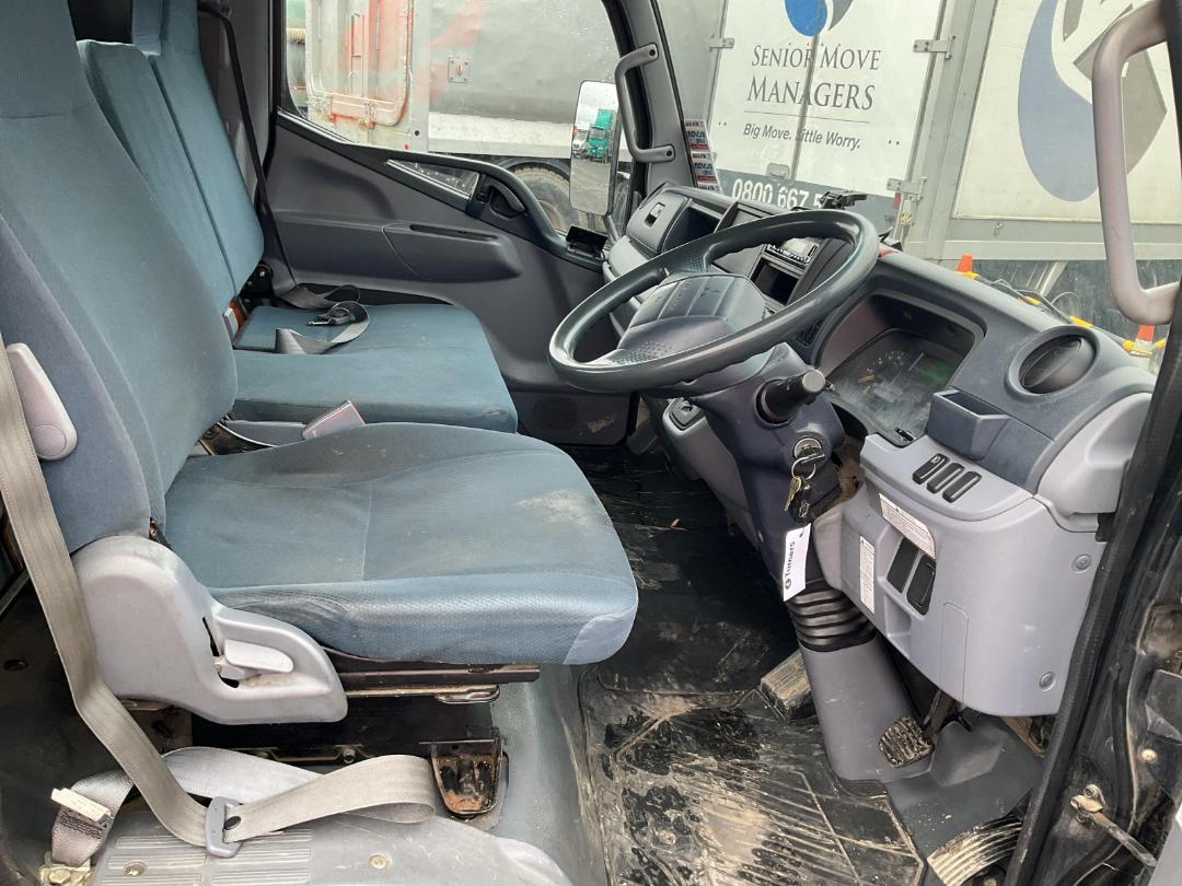 Photo '16' of MITSUBISHI FUSO CANTER FEB60E2 EURO 5 - 616 Flat Deck
