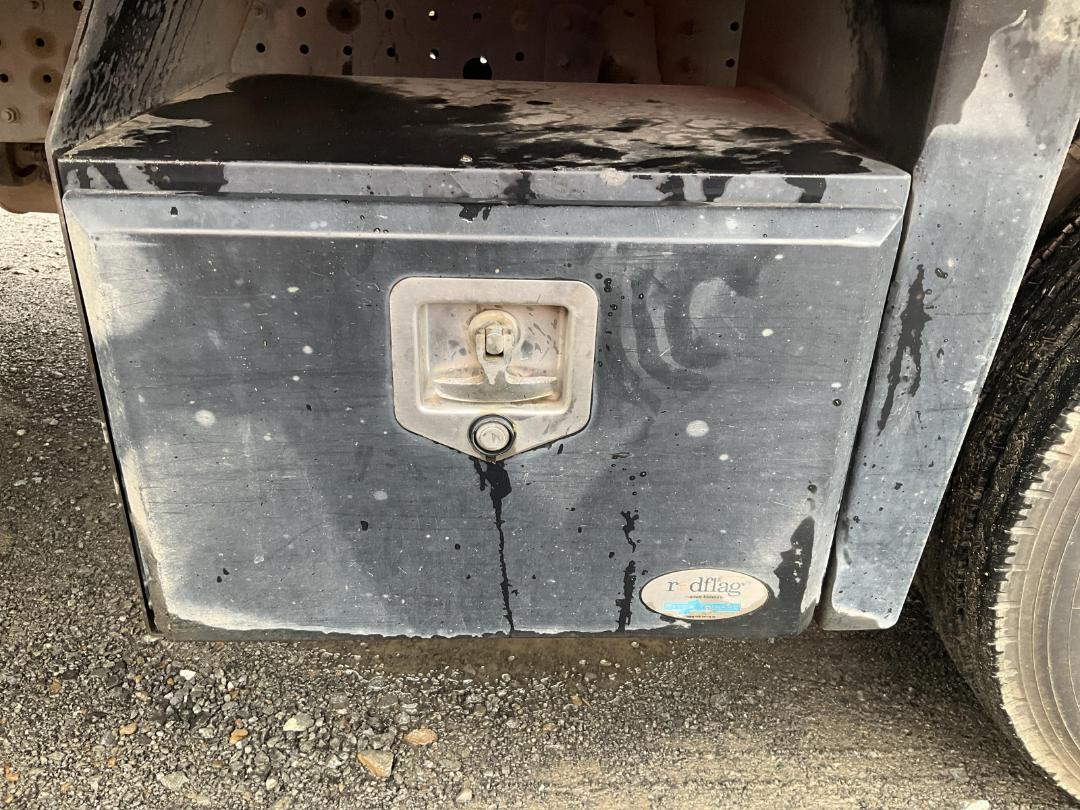 Photo '23' of MITSUBISHI FUSO CANTER FEB60E2 EURO 5 - 616 Flat Deck