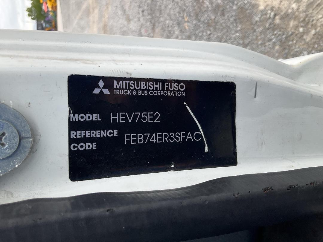 Photo '25' of Mitsubishi Fuso Canter HEV75E2 EURO5 HYBRID Box Body Photo '25' of Mitsubishi Fuso Canter HEV75E2 EURO5 HYBRID Box Body
