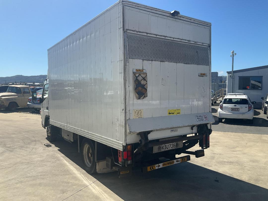 Photo '9' of Mitsubishi Fuso Canter HEV60E2 Box Body