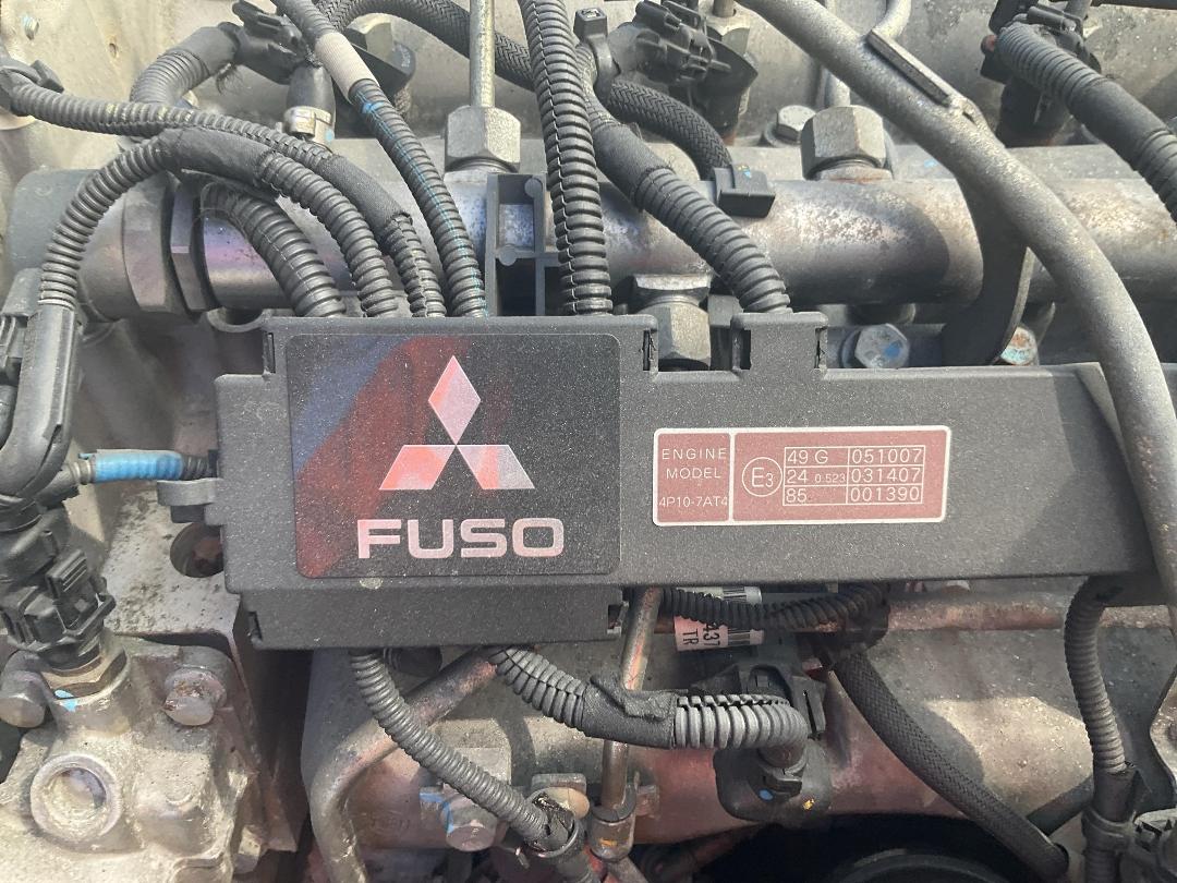 Photo '25' of Mitsubishi Fuso Canter HEV60E2 Box Body