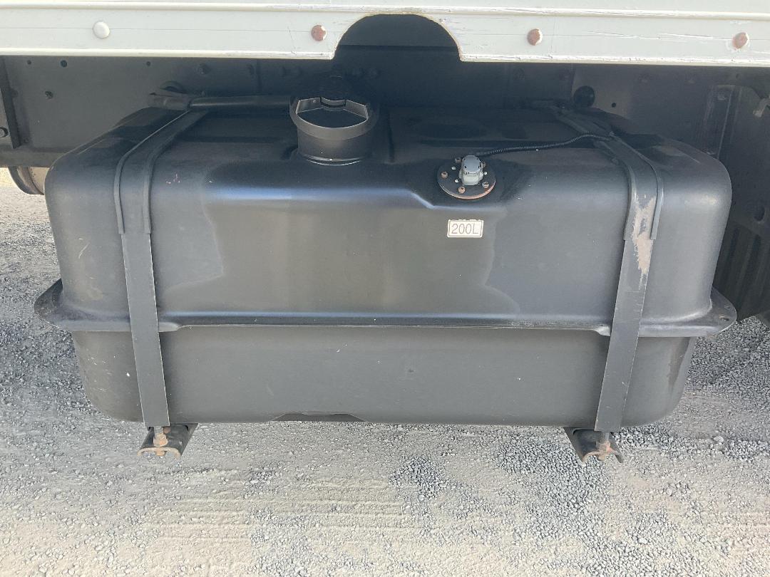 Photo '23' of Mitsubishi Fuso Fighter FK250K1D Box Body