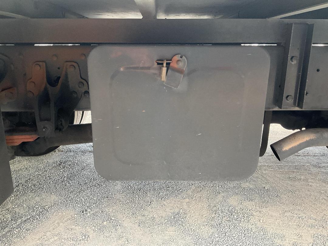 Photo '27' of Mitsubishi Fuso Fighter FK250K1D Box Body