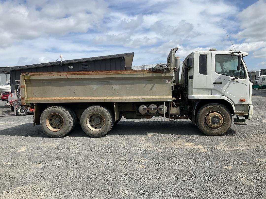 Photo '4' of MITSUBISHI FUSO FIGHTER FN280K1 Tipper