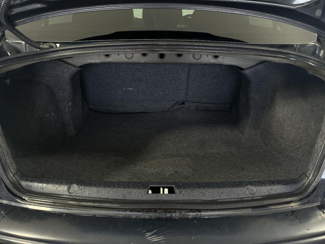 Photo '14' of Mitsubishi Lancer