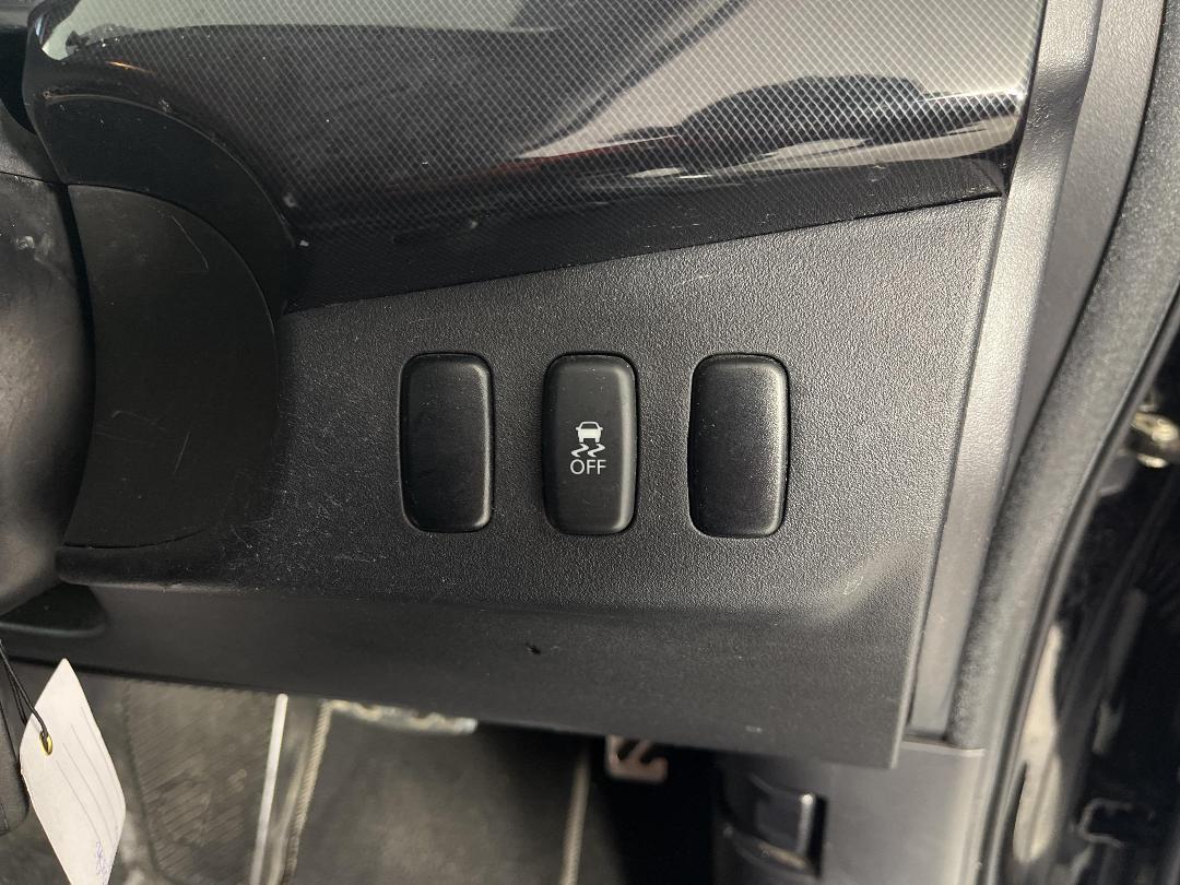 Photo '25' of Mitsubishi Lancer