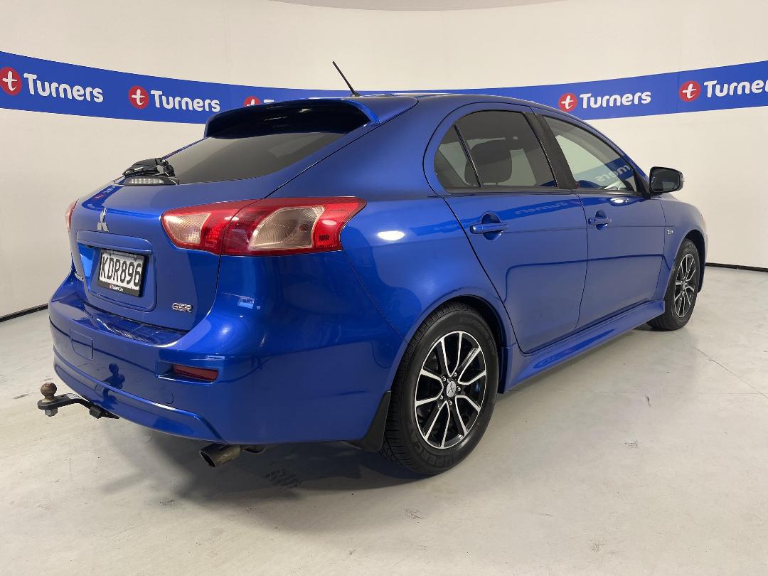 Photo '7' of Mitsubishi Lancer