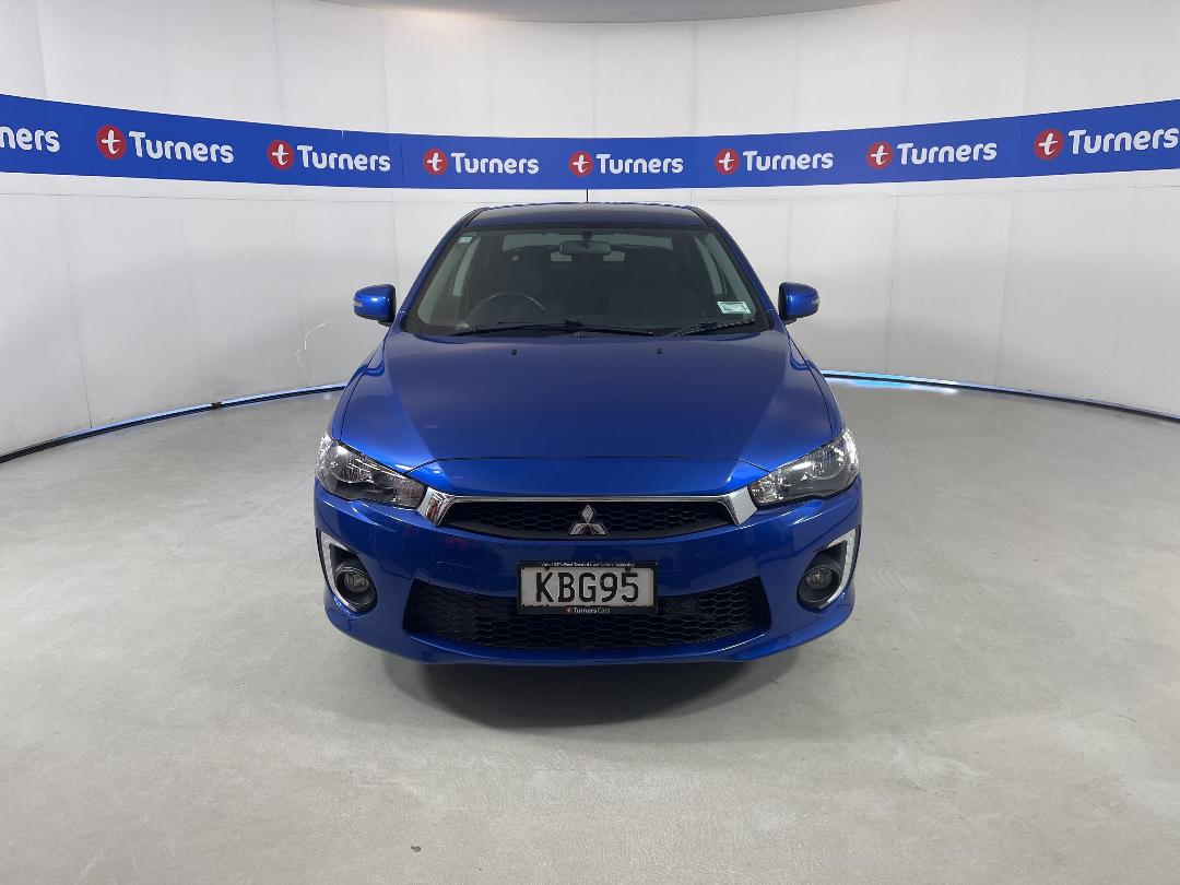 Photo '2' of Mitsubishi Lancer Photo '2' of Mitsubishi Lancer