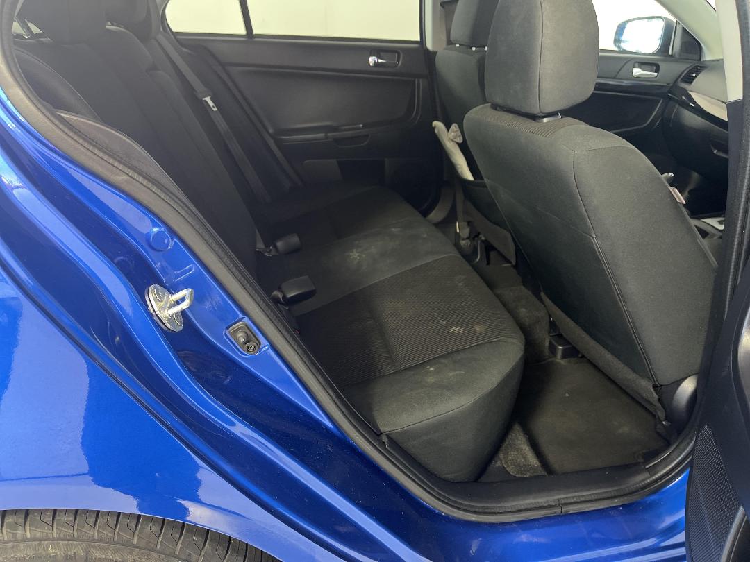 Photo '20' of Mitsubishi Lancer Photo '20' of Mitsubishi Lancer