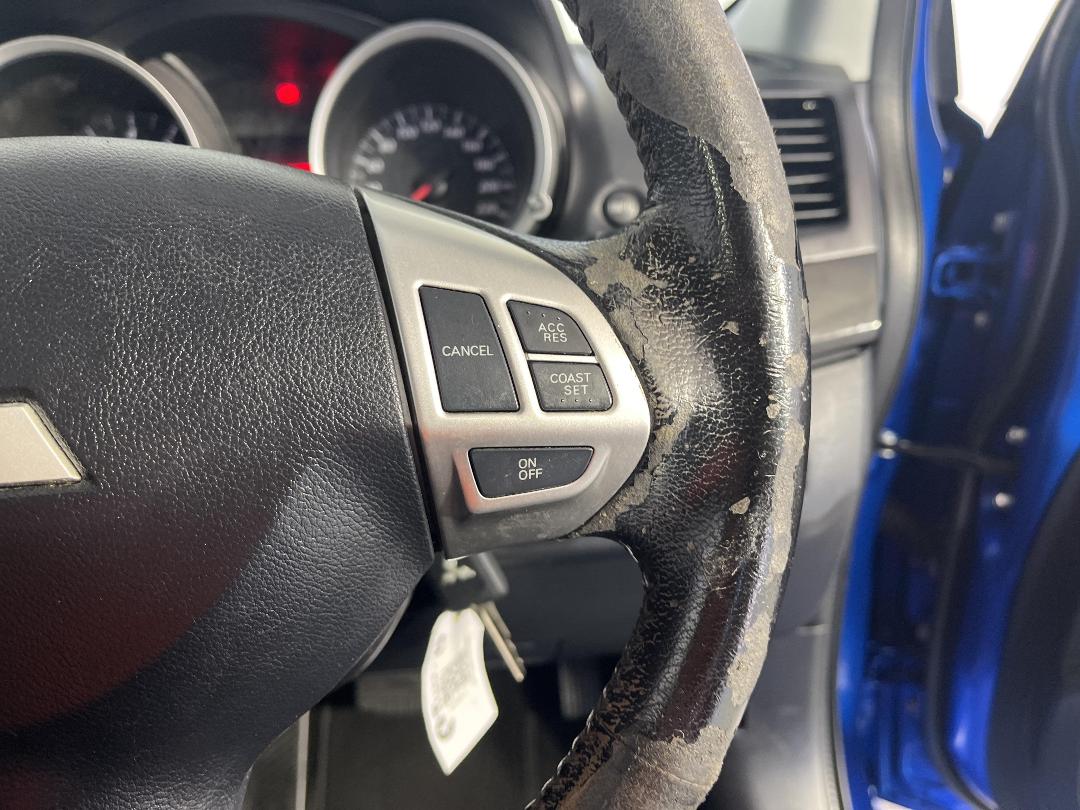 Photo '27' of Mitsubishi Lancer Photo '27' of Mitsubishi Lancer