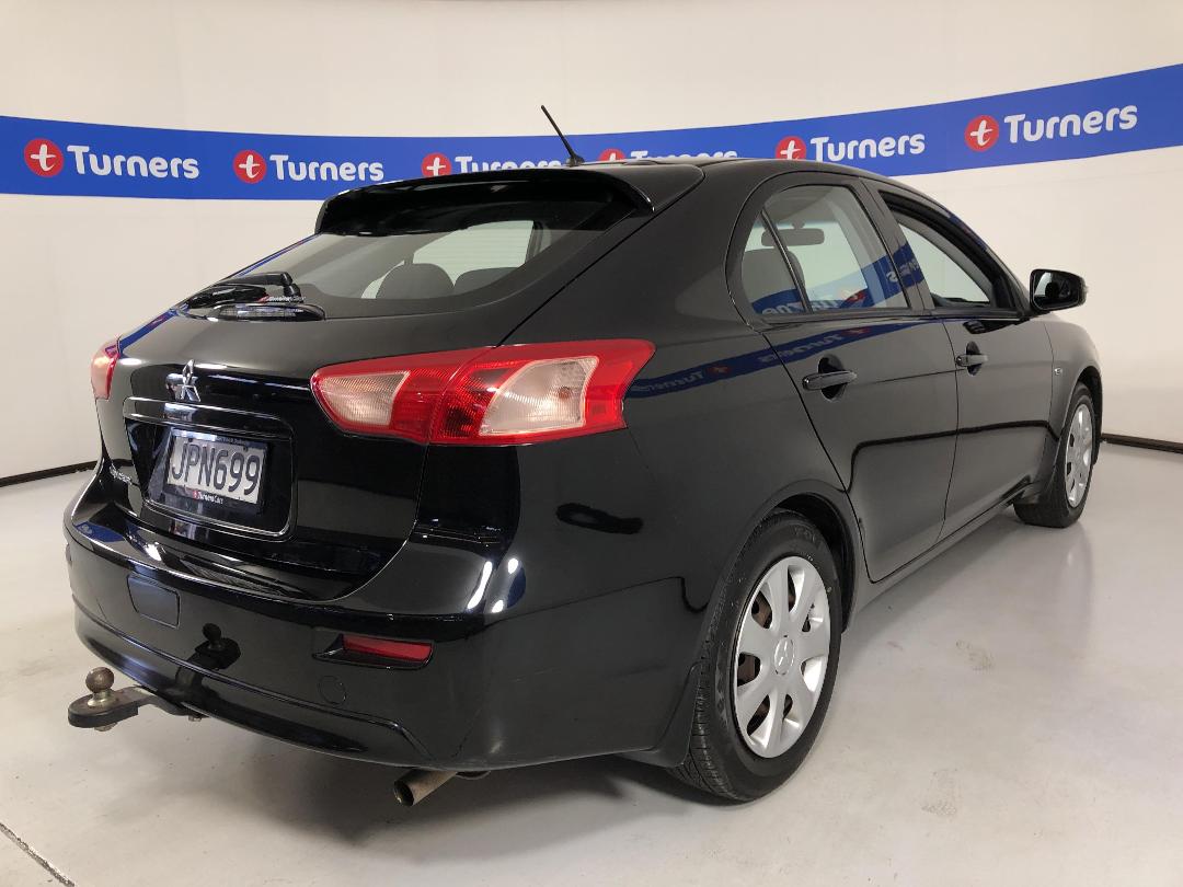 Photo '7' of Mitsubishi Lancer