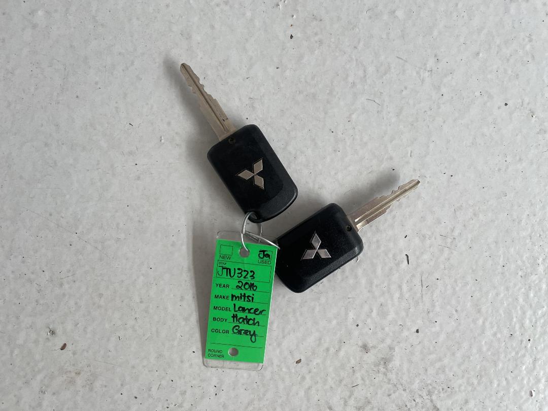 Photo '22' of Mitsubishi Lancer