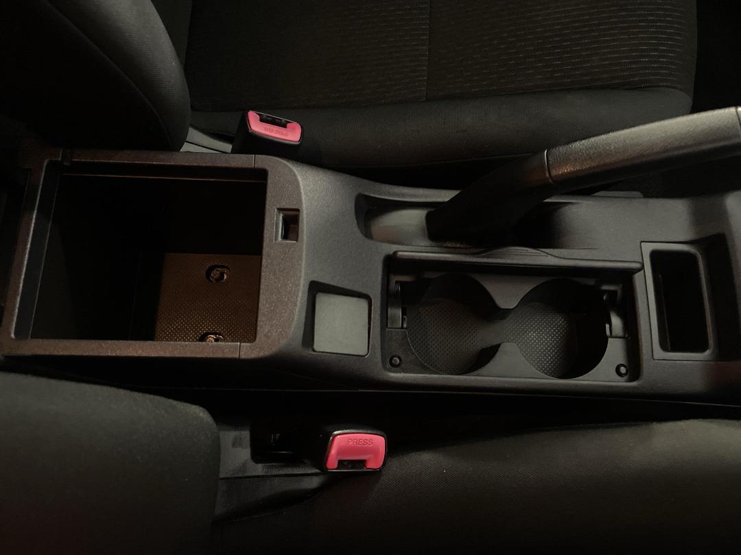 Photo '33' of Mitsubishi Lancer