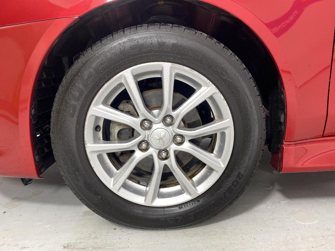 Photo '10' of Mitsubishi Lancer Photo '10' of Mitsubishi Lancer