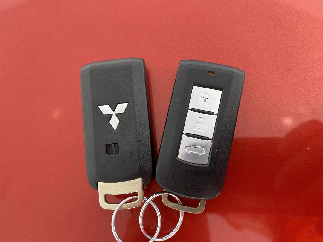 Photo '22' of Mitsubishi Lancer Photo '22' of Mitsubishi Lancer