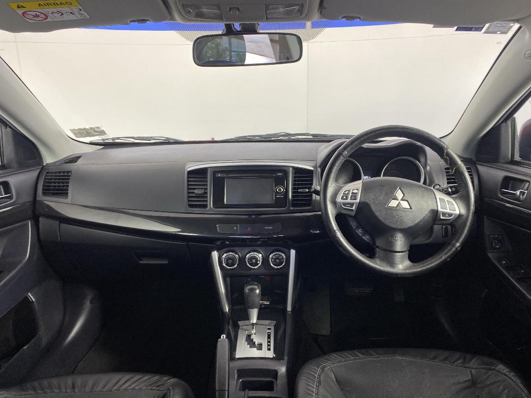 Photo '17' of Mitsubishi Lancer Photo '17' of Mitsubishi Lancer