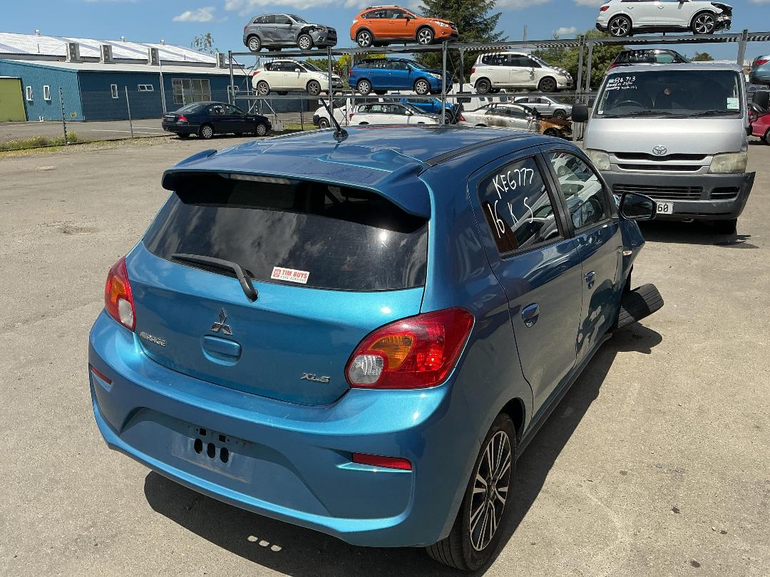 Photo '6' of Mitsubishi Mirage XLS Photo '6' of Mitsubishi Mirage XLS