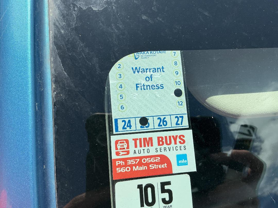 Photo '19' of Mitsubishi Mirage XLS Photo '19' of Mitsubishi Mirage XLS