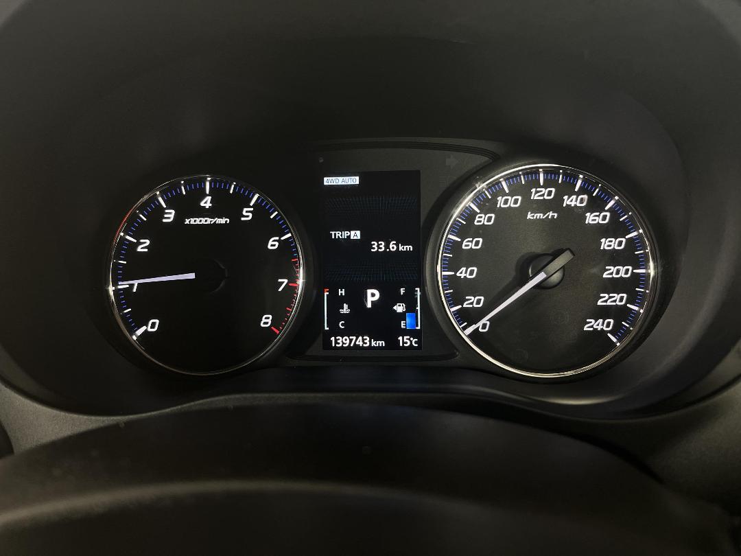 Photo '21' of Mitsubishi Outlander