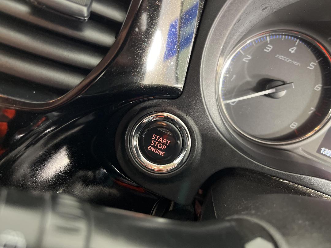 Photo '29' of Mitsubishi Outlander