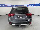 Thumbnail '6' of Mitsubishi Outlander