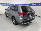 Thumbnail '5' of Mitsubishi Outlander