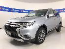 Thumbnail '4' of Mitsubishi Outlander