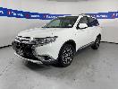 Thumbnail '4' of Mitsubishi Outlander