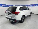 Thumbnail '7' of Mitsubishi Outlander