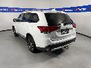 Thumbnail '5' of Mitsubishi Outlander