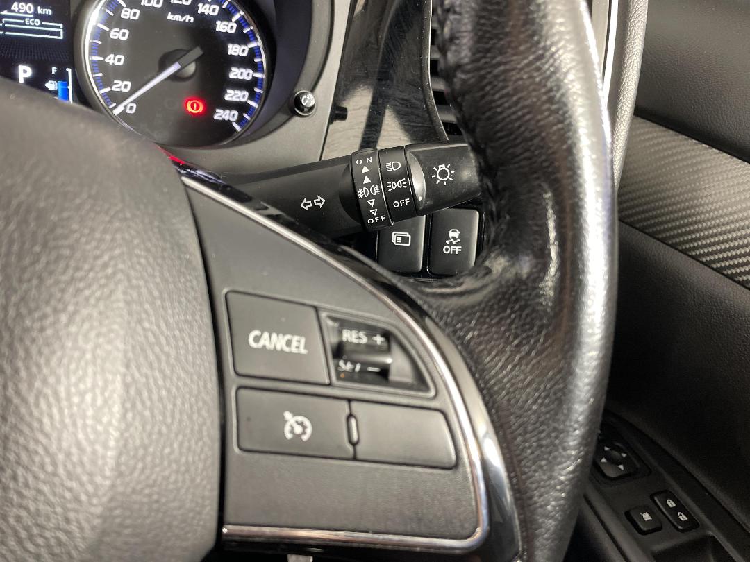 Photo '27' of Mitsubishi Outlander Photo '27' of Mitsubishi Outlander