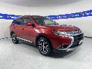 Thumbnail '1' of Mitsubishi Outlander